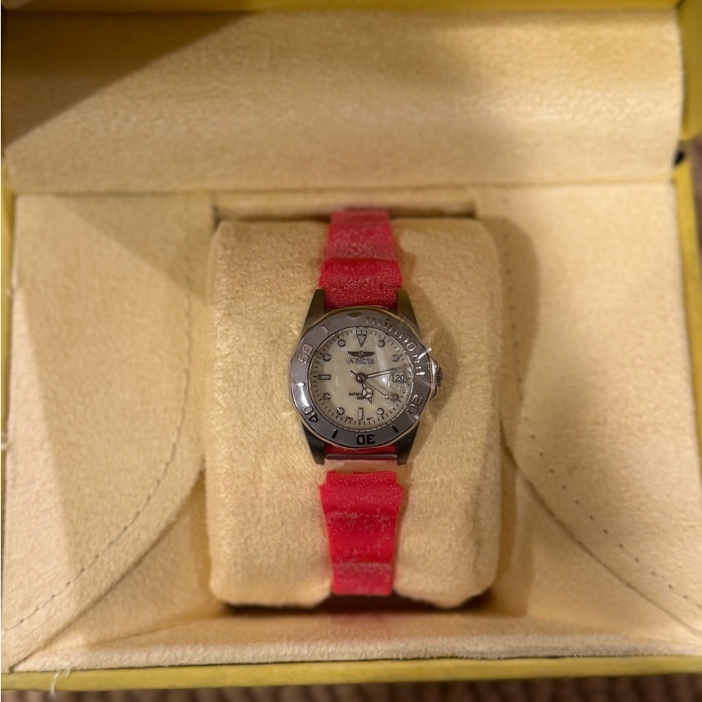 Invicta Pink Watch in Yellow Watch Box - never worn!